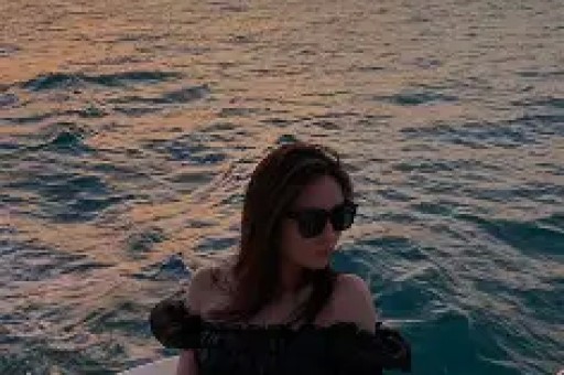 他是著名演员总演坏蛋导致57岁才结婚妻子至今都没有露过面